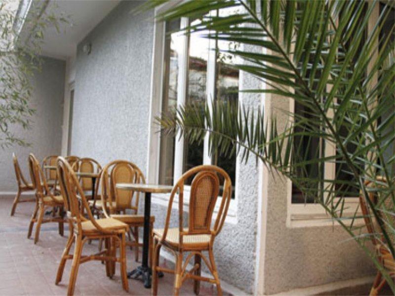 Hotel De Paris Tirana Exterior foto