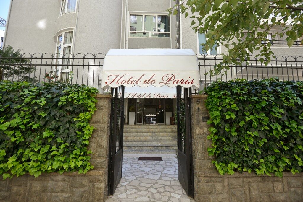 Hotel De Paris Tirana Exterior foto